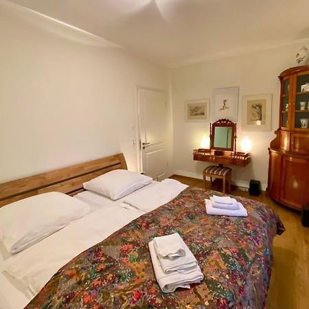 Ferienwohnung Natur Und Kunst Dresden Bagian luar foto