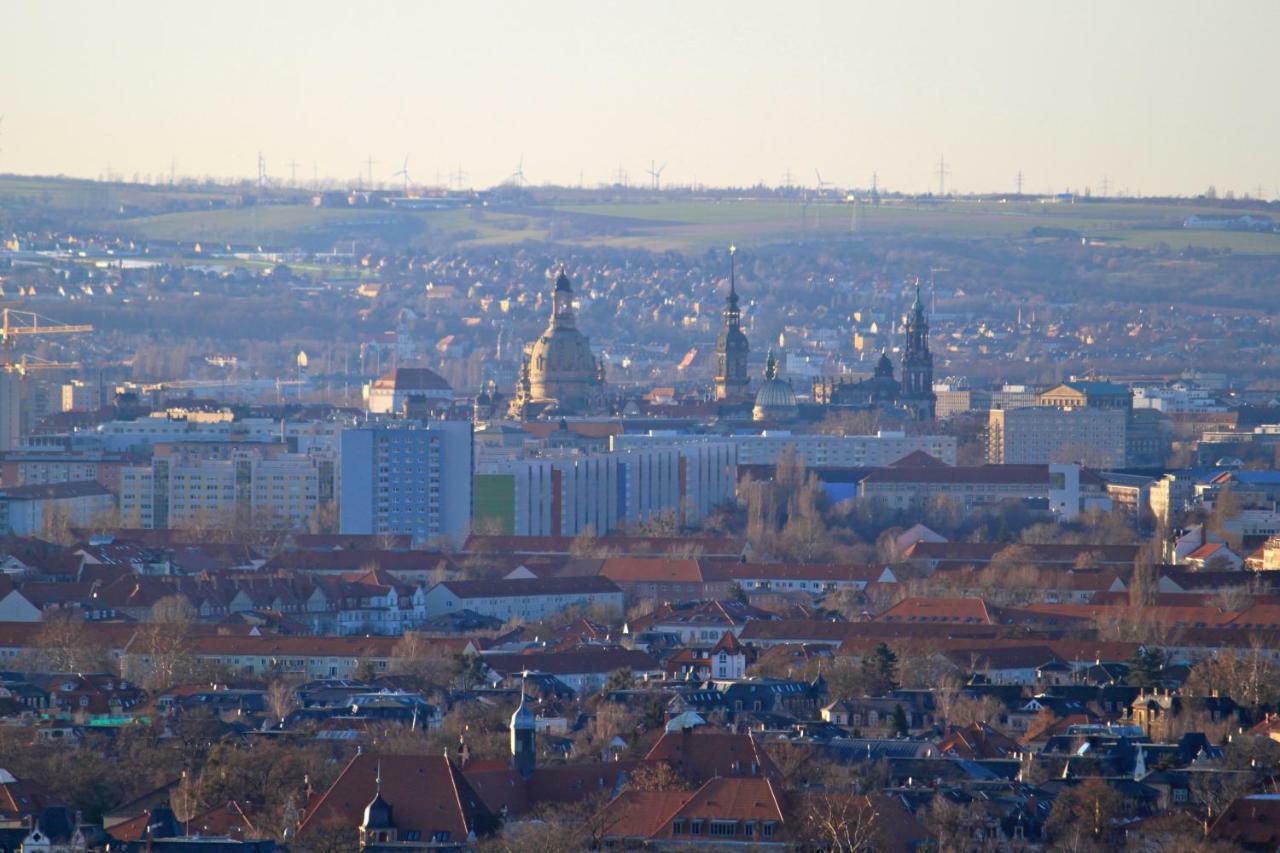 Ferienwohnung Natur Und Kunst Dresden Bagian luar foto