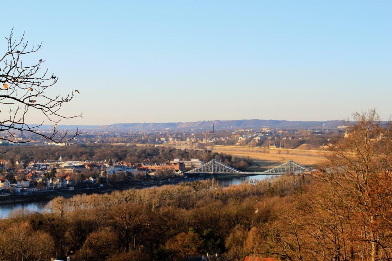 Ferienwohnung Natur Und Kunst Dresden Bagian luar foto