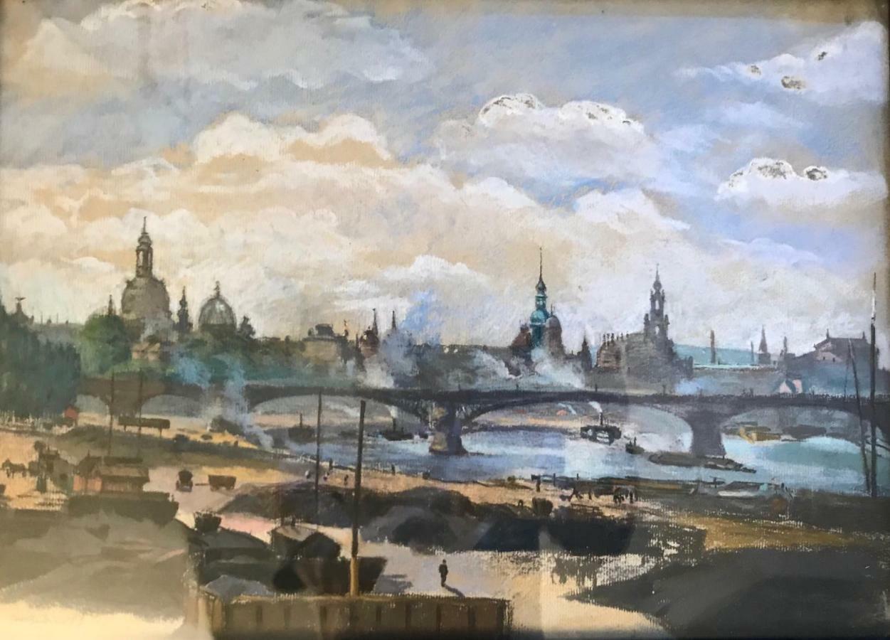 Ferienwohnung Natur Und Kunst Dresden Bagian luar foto